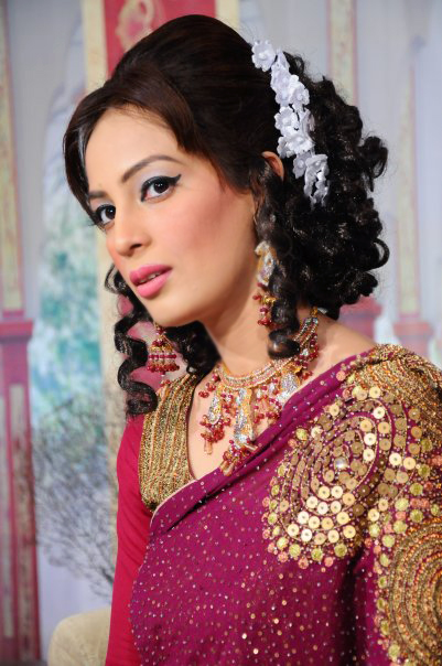 Hairstyle & Makeup T.V Compare Farah Hussain. Hairstyle Ayesha Khan Hairstyle & Makeup T.V Compare Farah Hussain. Hairstyle Ayesha Khan