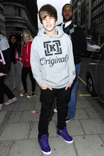 justin bieber cute pictures 2011. Justin Bieber Moptop