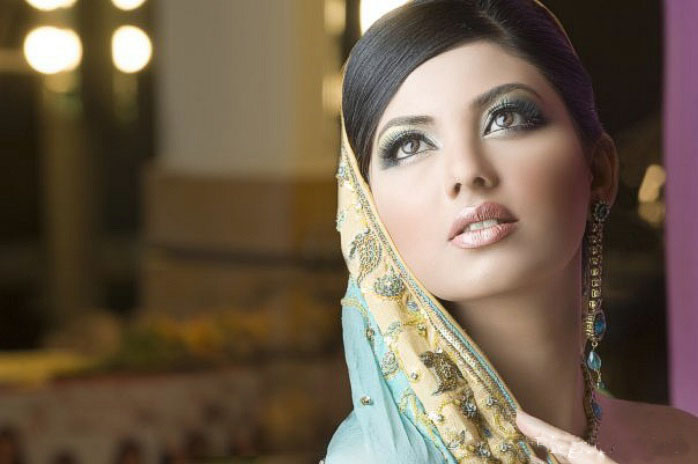 http://www.yusrablog.com/wp-content/uploads/2010/10/Pakistani-Actress-Suneeta-Marshall.jpg