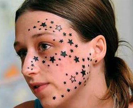 Face Tattoo for Teenage Girls Face Tattoo for Teenage ...