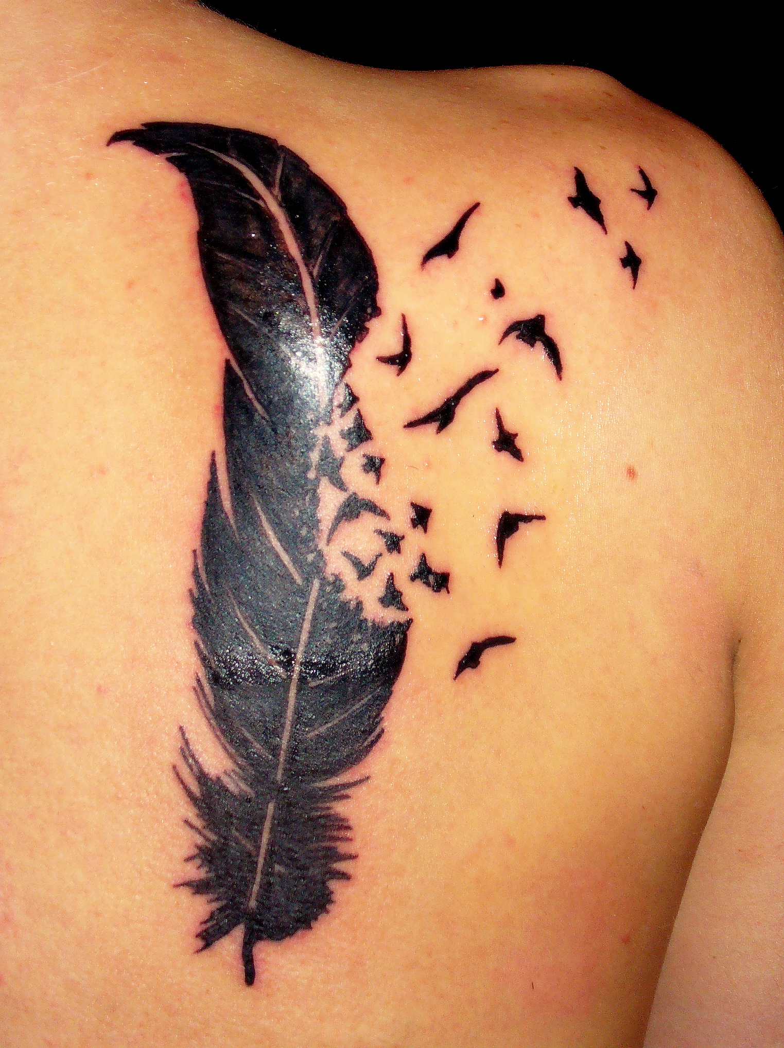 http://www.yusrablog.com/wp-content/uploads/2011/01/Elegant-Tattoo-Design-For-Women-2011.jpg