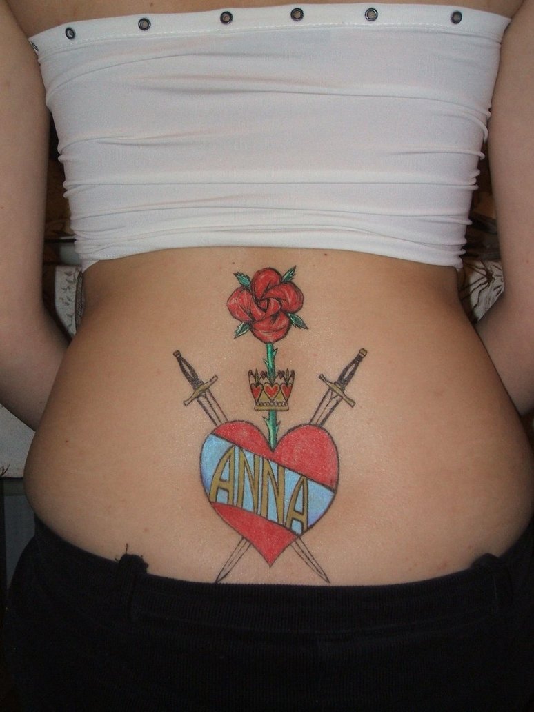 http://www.yusrablog.com/wp-content/uploads/2011/01/Lower-Back-Tattoo-Design-For-Hot-Girls-2011.jpg