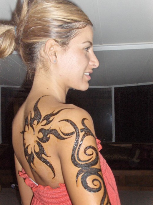 tattoos designs for girls on shoulder. Shoulder Tribal Tattoo Design for Girls