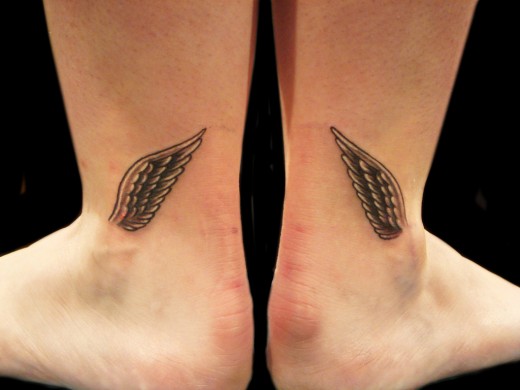 Women Wings Tattoo Design for Feet 2011