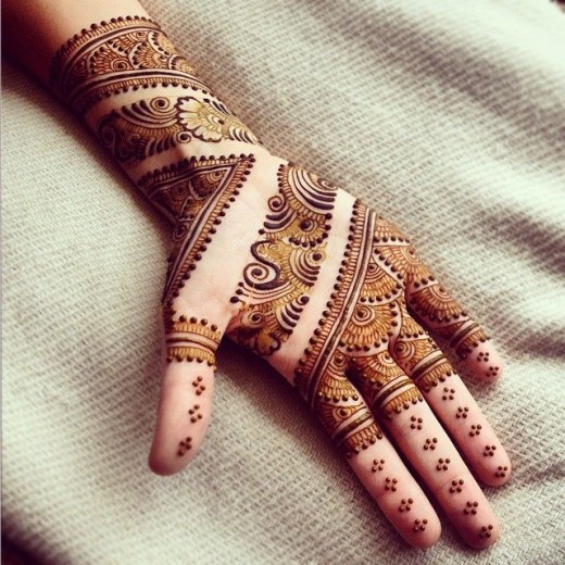 Latest Pakistani Henna Designs 2016