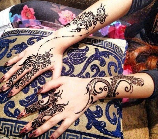 Latest and Stylish Mehndi Designs for Brides