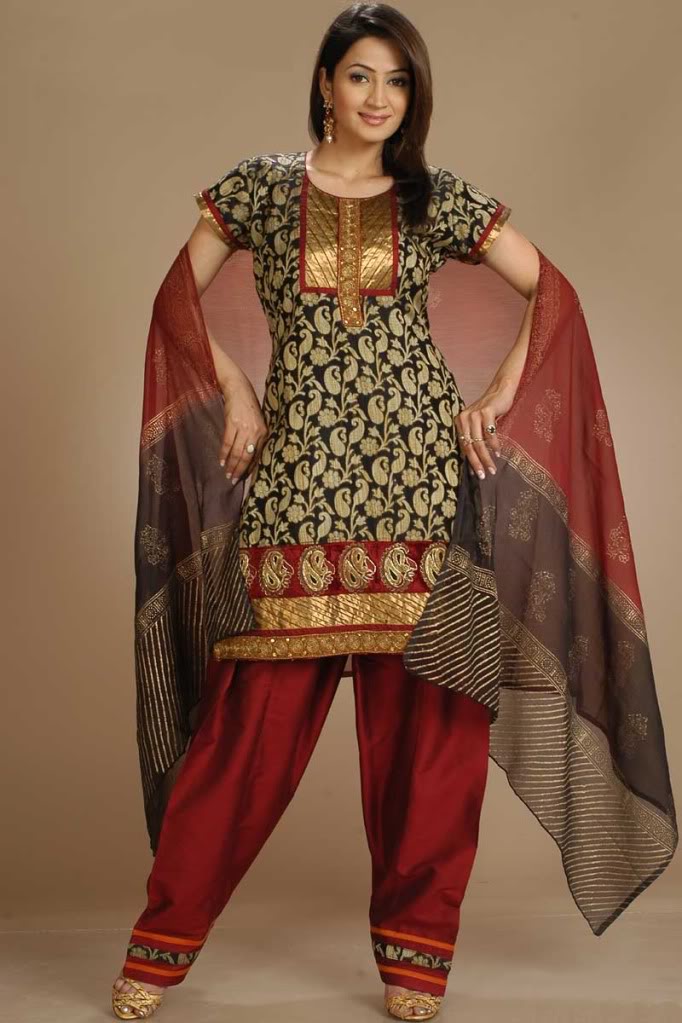 Latest Pakistani Salwar Kameez