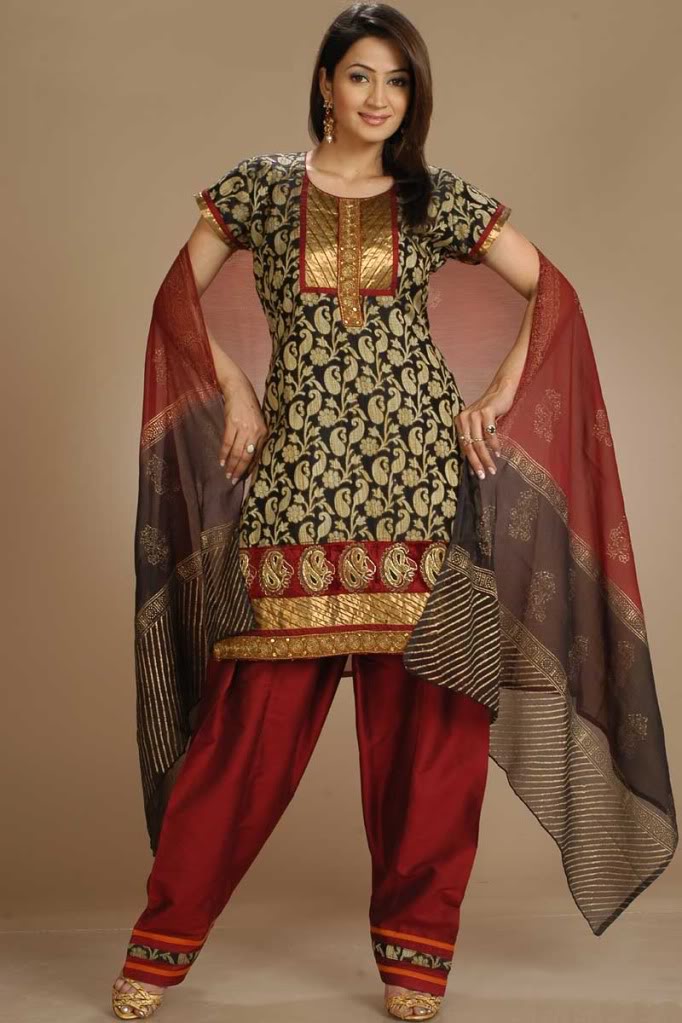 Latest Pakistani Salwar Kameez - YusraBlog.com