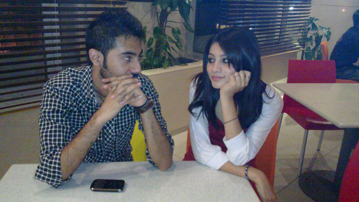 Neelam Muneer with Boyfriend Malik Emaad - YusraBlog.com