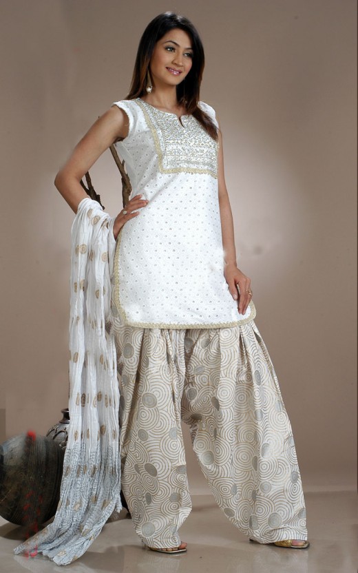 White Salwar Suits Designs: Latest Charming Dresses Collection