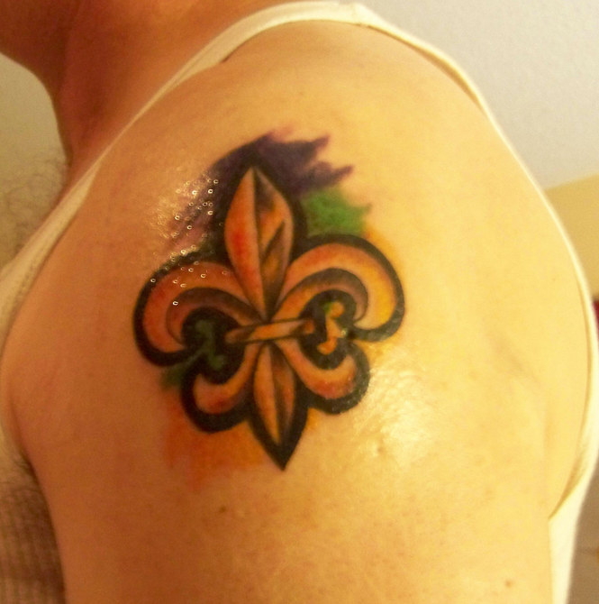 Best Fleur De Lis Tattoo Designs For Your Body - YusraBlog.com
