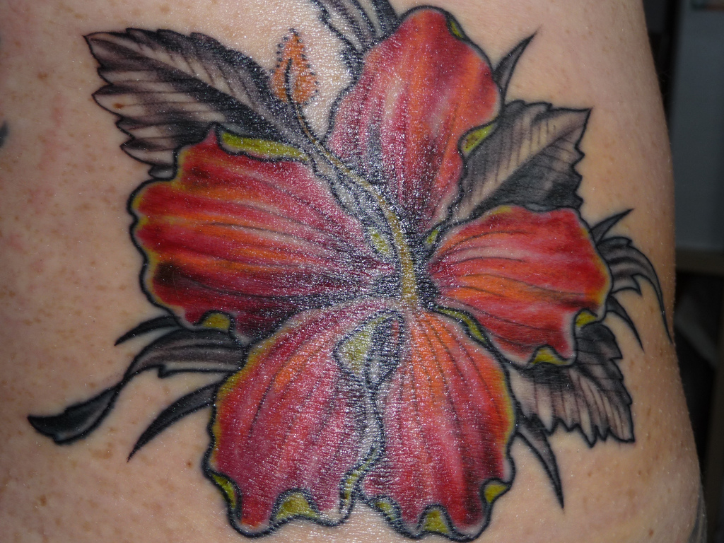 Best Hibiscus Flower Tattoo Designs For Girls - YusraBlog.com