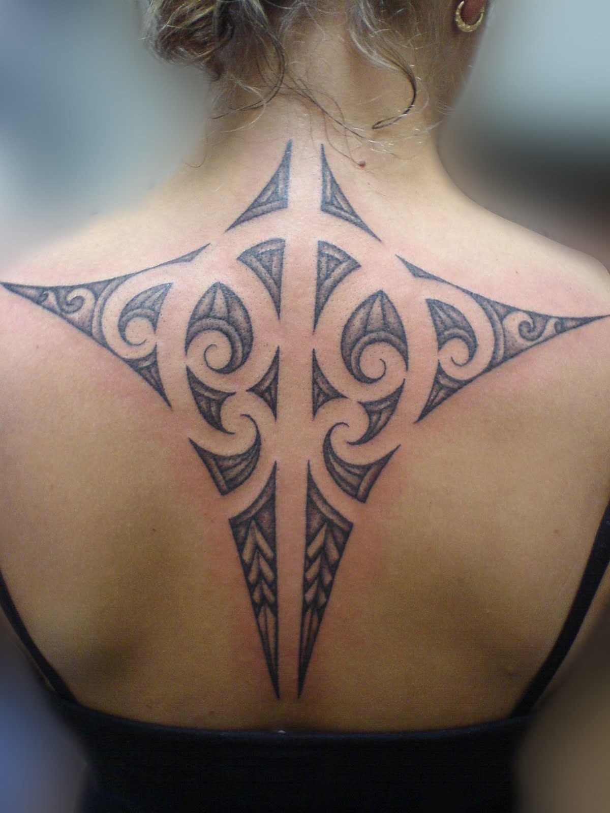 Maori Tattoo for Girls Back - YusraBlog.com