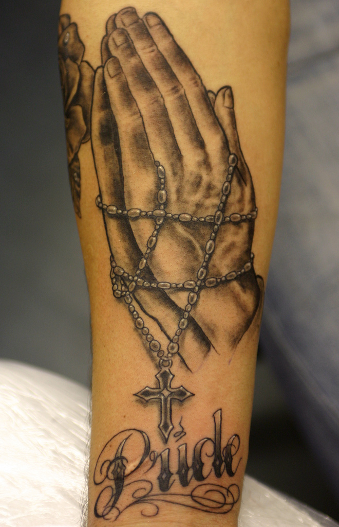 Praying Hands Tattoo for Arm - YusraBlog.com