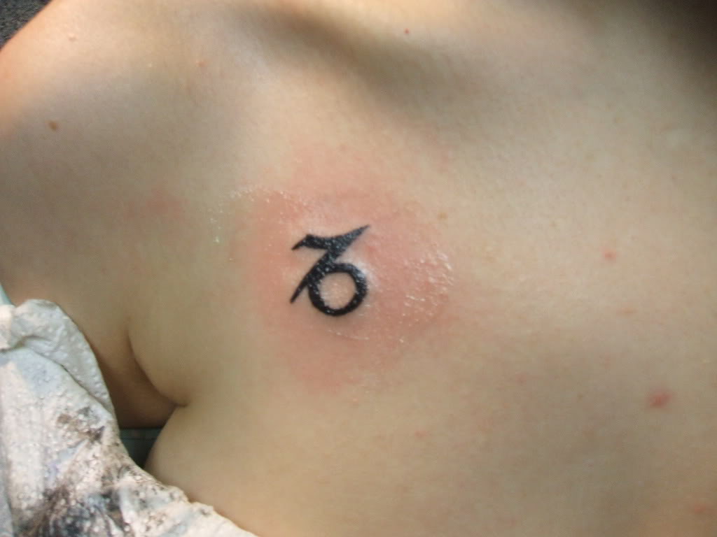 Cute Small Tattoo Design on Chest for Female - YusraBlog.com