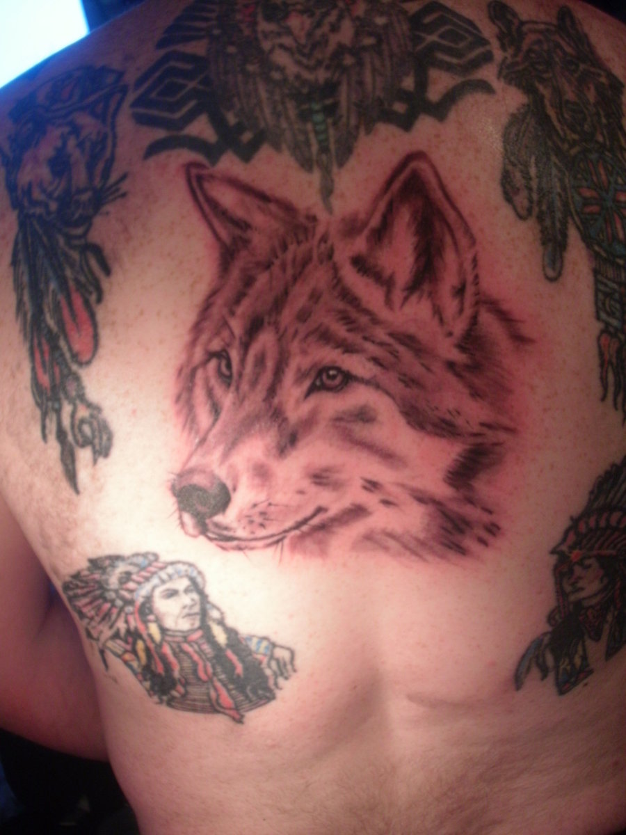 Beautiful Wolf Tattoo Designs 2011