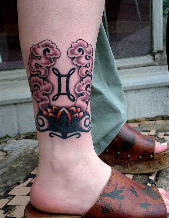 2011 Ankle Band Tattoo Designs For Women