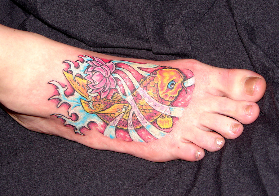 20 Awe-Inspiring Foot Tattoo Ideas for Women