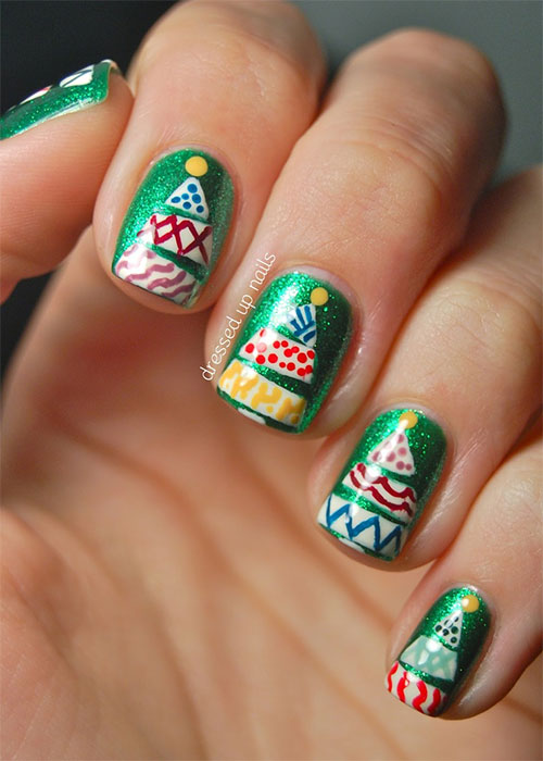 15 Stylish Tree Inspired Christmas Nail Art 2013 - YusraBlog.com