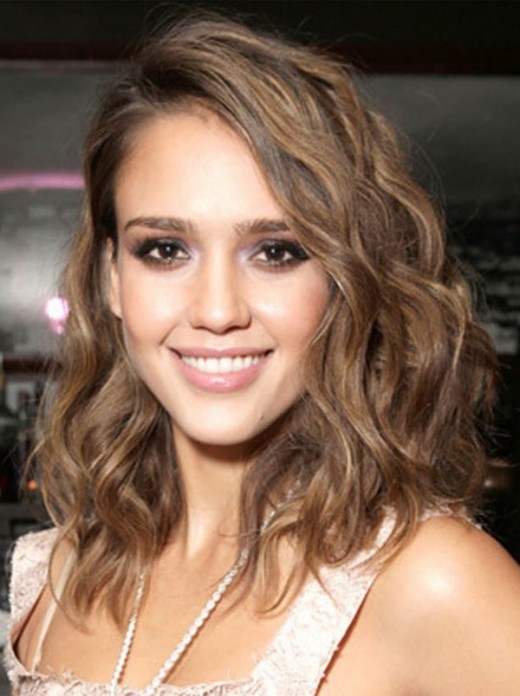 Shoulder Length Curly Hairstyles For Oval Faces