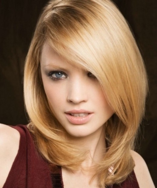 Shoulder Length Haircuts For Oval Faces