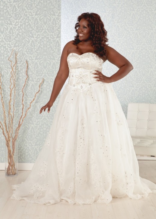 22 Beautiful  Plus  Size  Wedding  Dresses  YusraBlog com